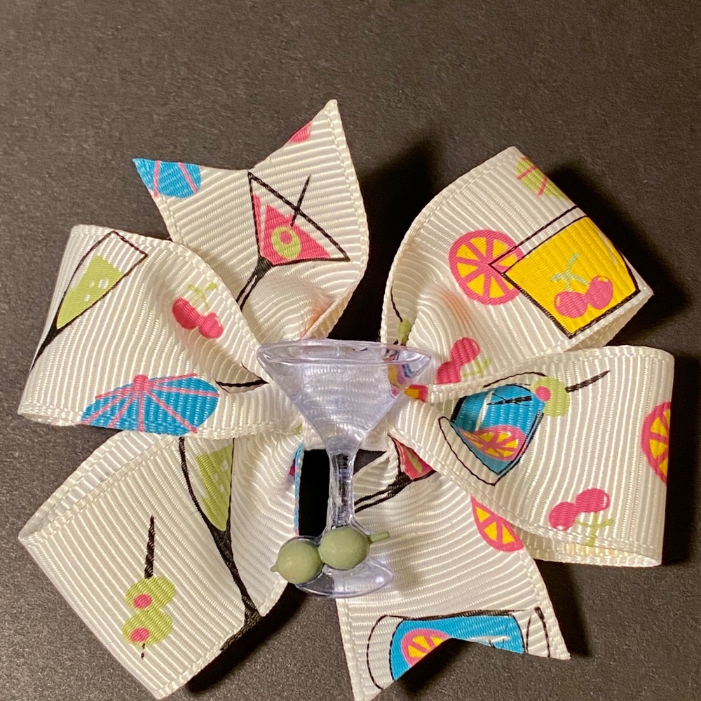 Pinup hair bows
